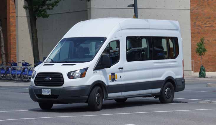 Hamilton Ford Transit 500249